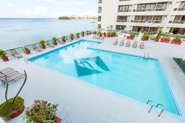 Hotel Alupang Beach Tower (Apurguan)